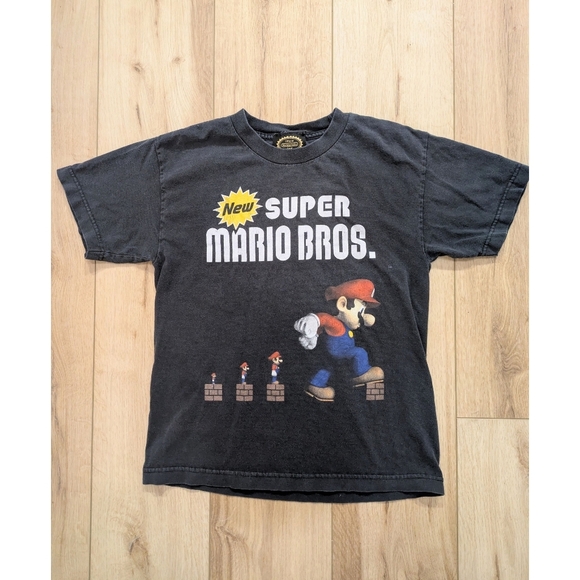 Y2K Nintendo Mario Bros T-shirt - Picture 1 of 5
